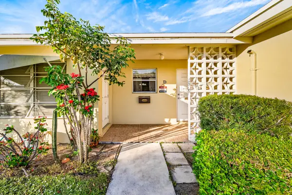 175 High Point Terrace E #D, Delray Beach, FL 33445