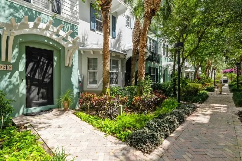 310 E Mallory Circle, Delray Beach, FL 33483 - #1