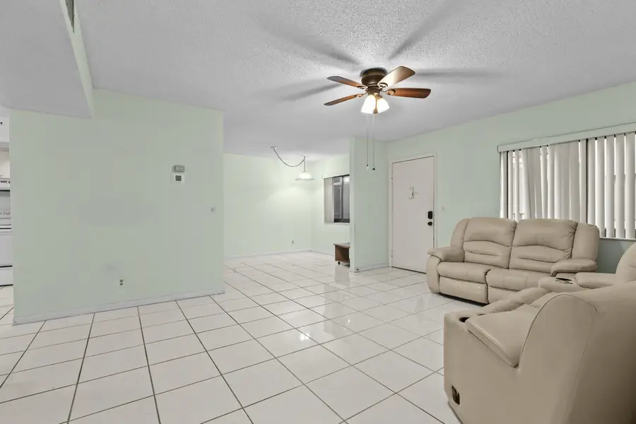 5280 Las Verdes Circle #219, Delray Beach, FL 33484 - #2