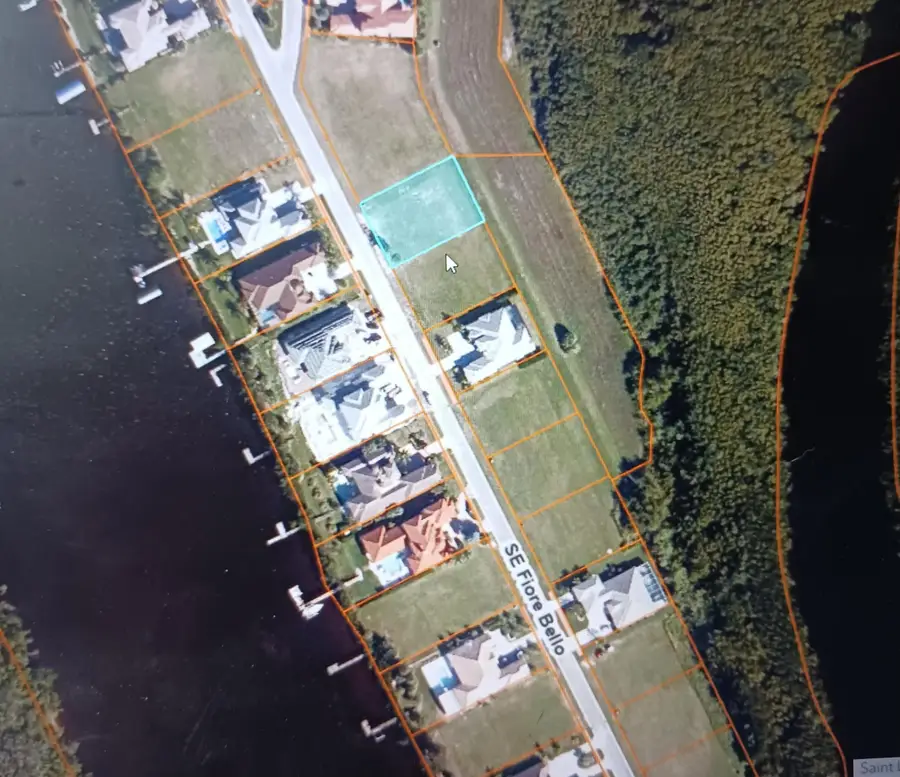 186 SE Fiore Bello, Port Saint Lucie, FL 34952 - #3
