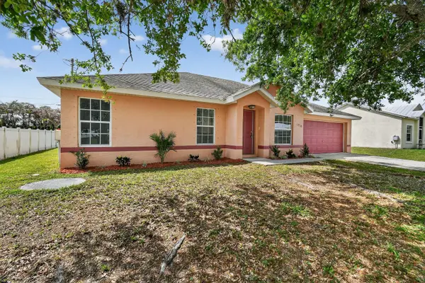 1218 SW Century Avenue, Port St Lucie, FL 34953