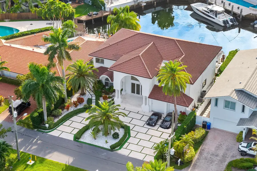 16430 NE 30th Avenue, North Miami Beach, FL 33160 - #2