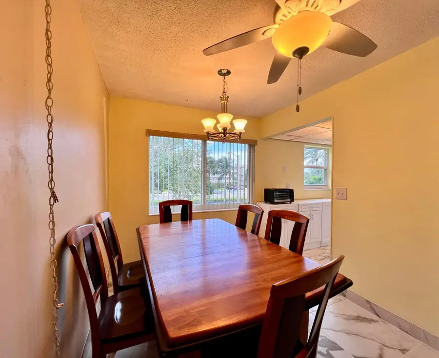 14 Bedford A, West Palm Beach, FL 33417 - #3