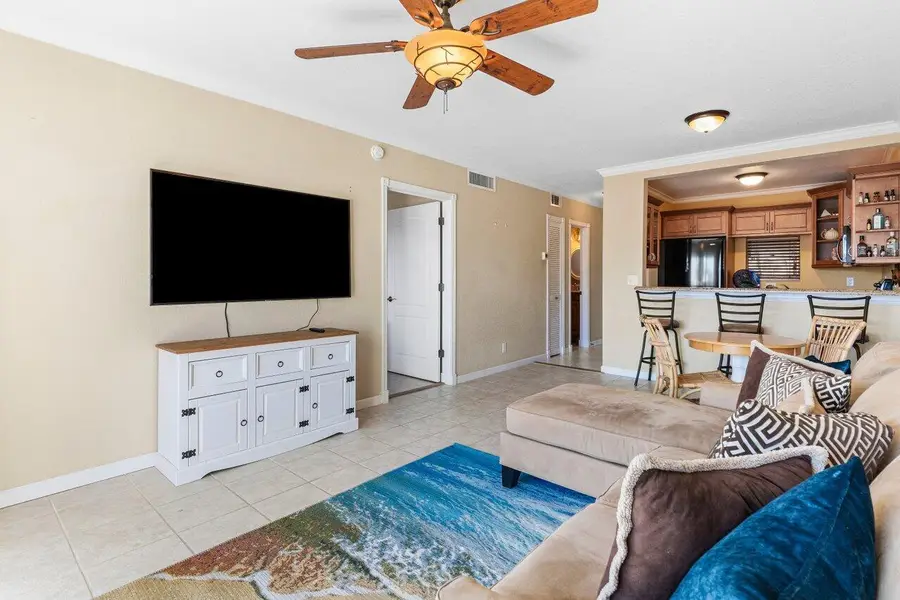 2201 SE 9th Street #107, Pompano Beach, FL 33062 - #3