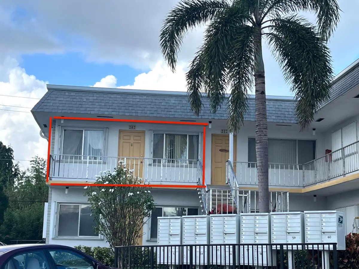 2840 Cynthia Lane #207, Lake Worth Beach, FL 33461 - #1
