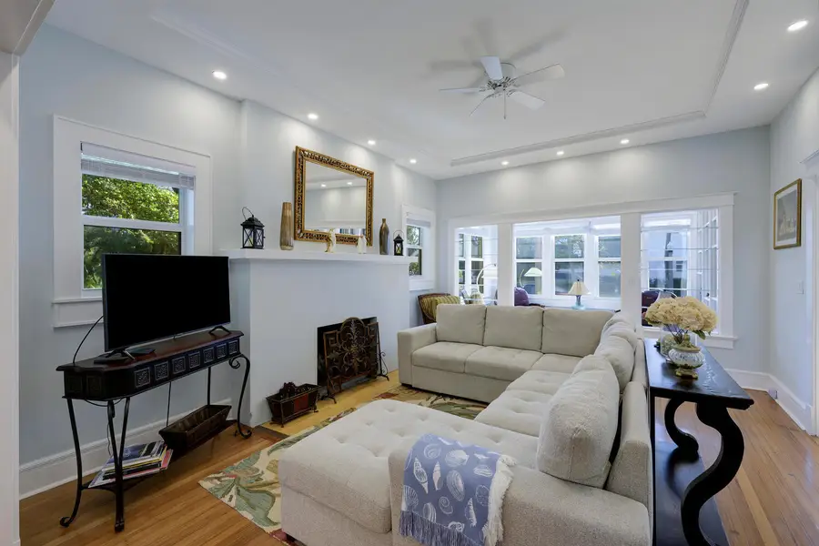 1701 S Olive Avenue, West Palm Beach, FL 33401 - #2
