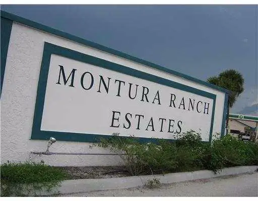 725 S Willow Street, Clewiston, FL 33440 - #1