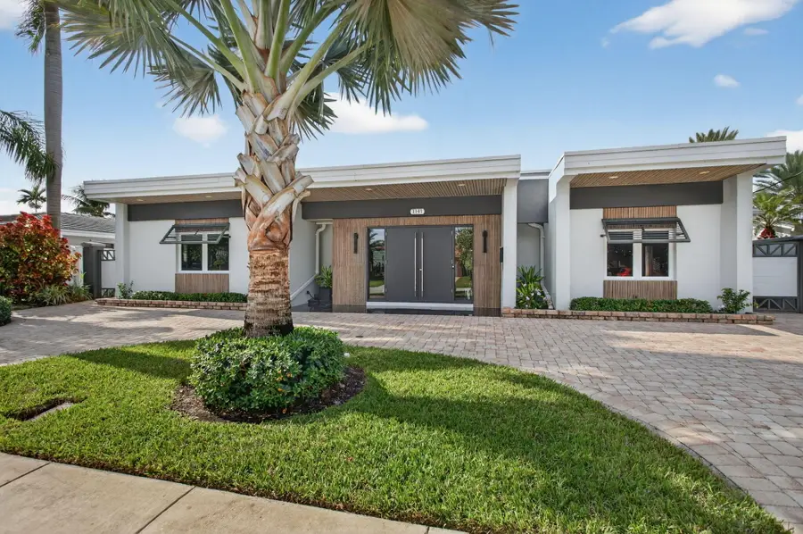1141 SE 9th Avenue, Pompano Beach, FL 33060 - #2