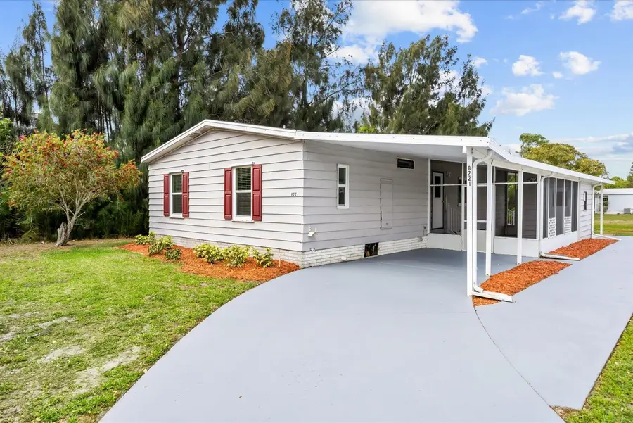 8221 Cinnamon Lane, Port Saint Lucie, FL 34952 - #2