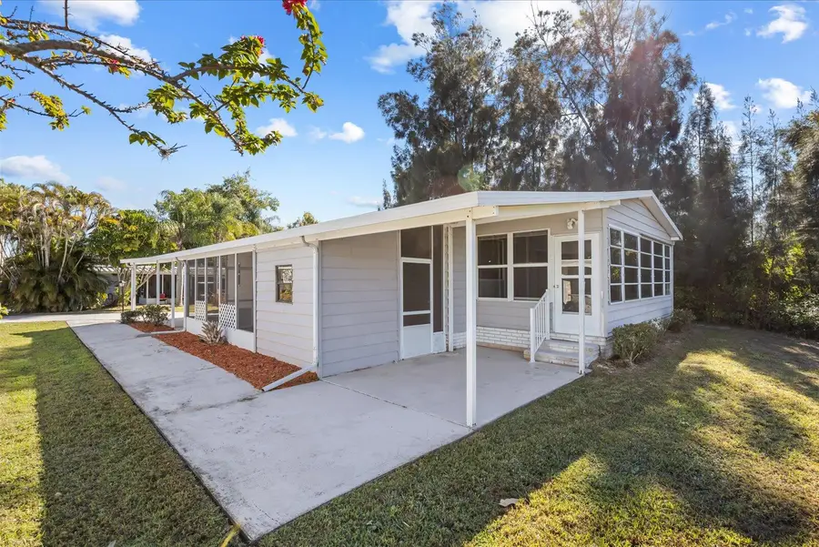 8221 Cinnamon Lane, Port Saint Lucie, FL 34952 - #3