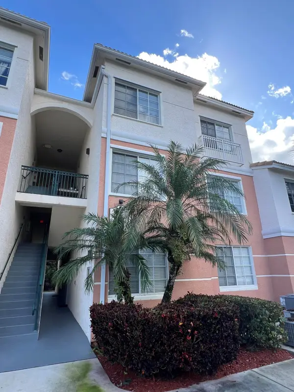 2309 Myrtlewood Circle E #2309, Palm Beach Gardens, FL 33418