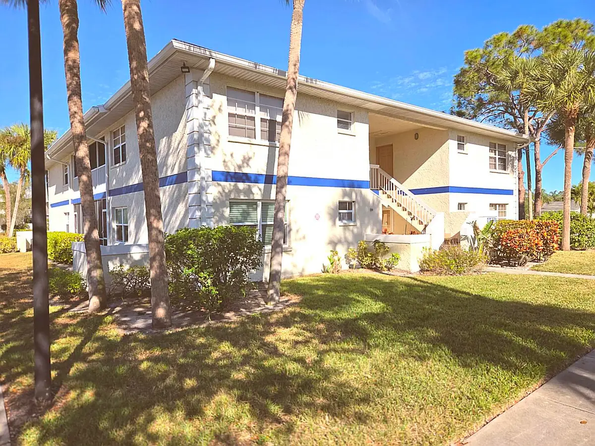 1524 SE Royal Green Circle #Q-202, Port Saint Lucie, FL 34952 - #1