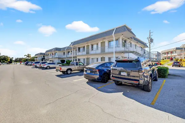 3160 Lake Osborne Drive #109, ,, FL 33461