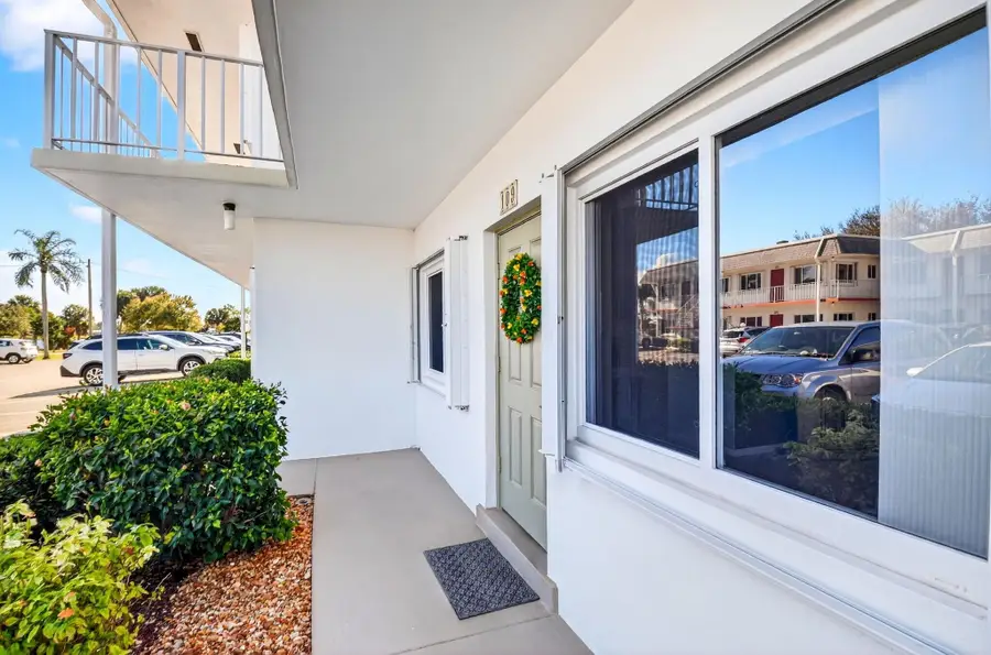 3160 Lake Osborne Drive #109, Lake Worth Beach, FL 33461 - #2