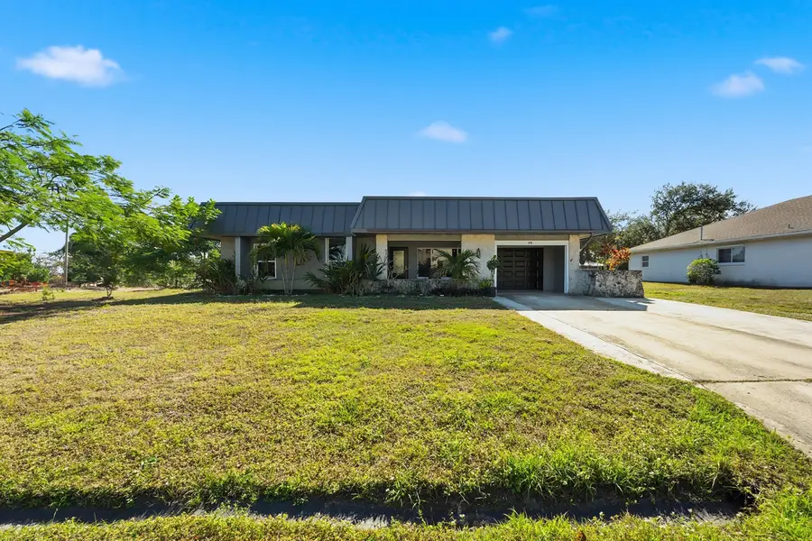 898 SE Evergreen Terrace, Port Saint Lucie, FL 34983 - #3