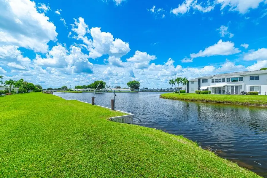 135 NW 14th Street, Boynton Beach, FL 33426 - #3