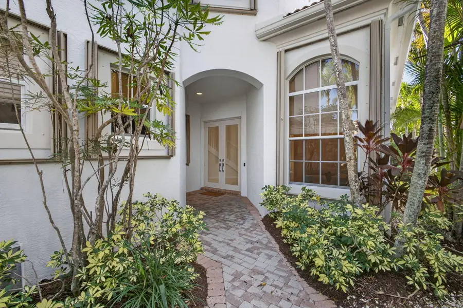 219 Andalusia Drive, Palm Beach Gardens, FL 33418 - #2