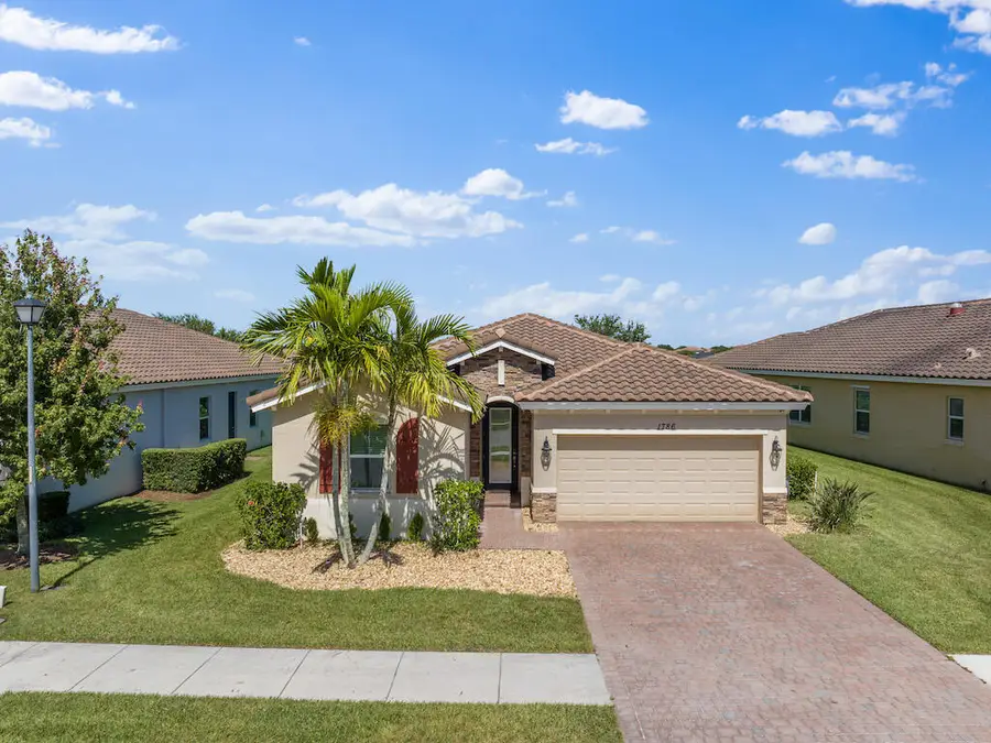 1786 Berkshire Circle Sw, Vero Beach, FL 32968 - #2