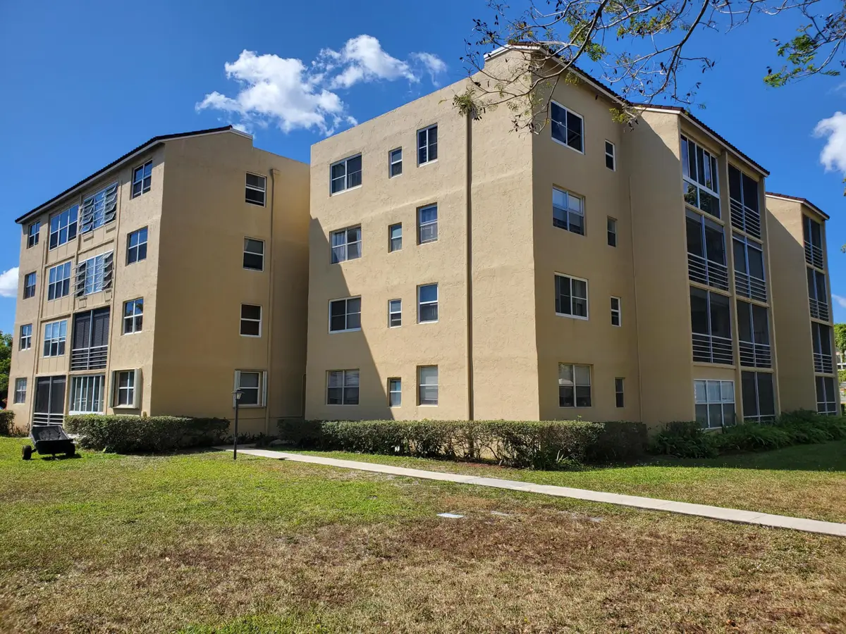 2811 Somerset Drive #404, Lauderdale Lakes, FL 33311 - #1