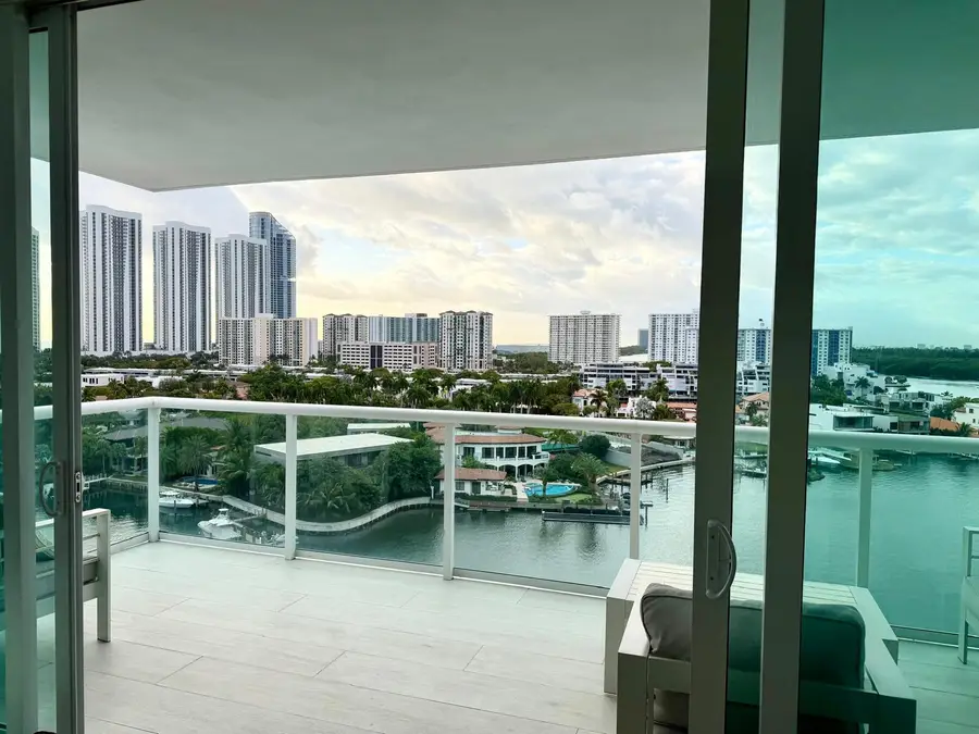 400 Sunny Isles Boulevard #1022, Sunny Isles Beach, FL 33160 - #3