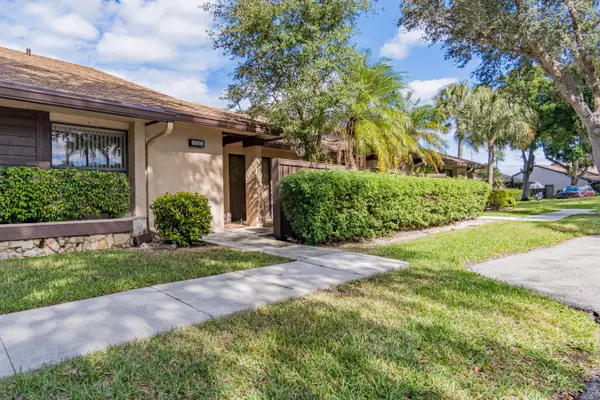 8689 W Boca Glades Boulevard W #B, Boca Raton, FL 33434
