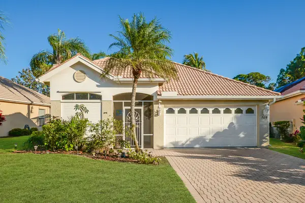 709 SW Saint Vincent Cove, Port St Lucie, FL 34986