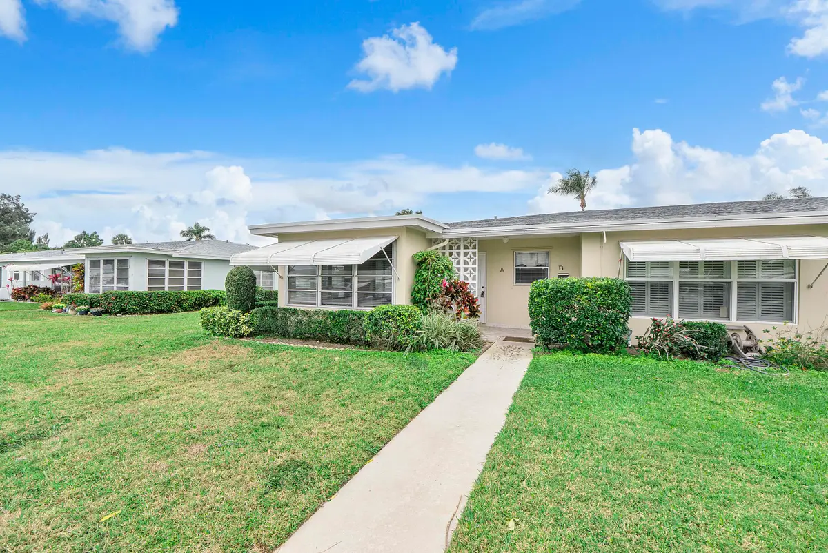 212 High Point Terrace W #A, Delray Beach, FL 33445 - #1