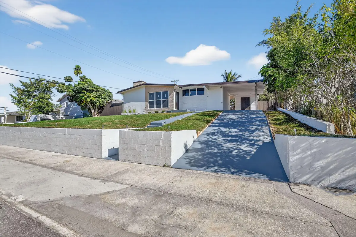 1426 Hillcrest Dr Drive, Lake Worth Beach, FL 33461 - #1