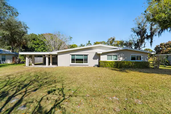 800 Anita Street S, Fort Pierce, FL 34982