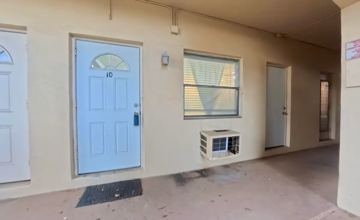 2621 Grant Street #10a, Hollywood, FL 33020 - #1