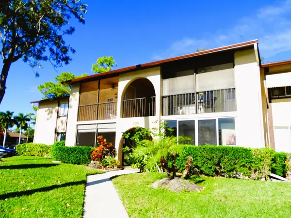 409 Pine Glen Lane #A-2, ,, FL 33463