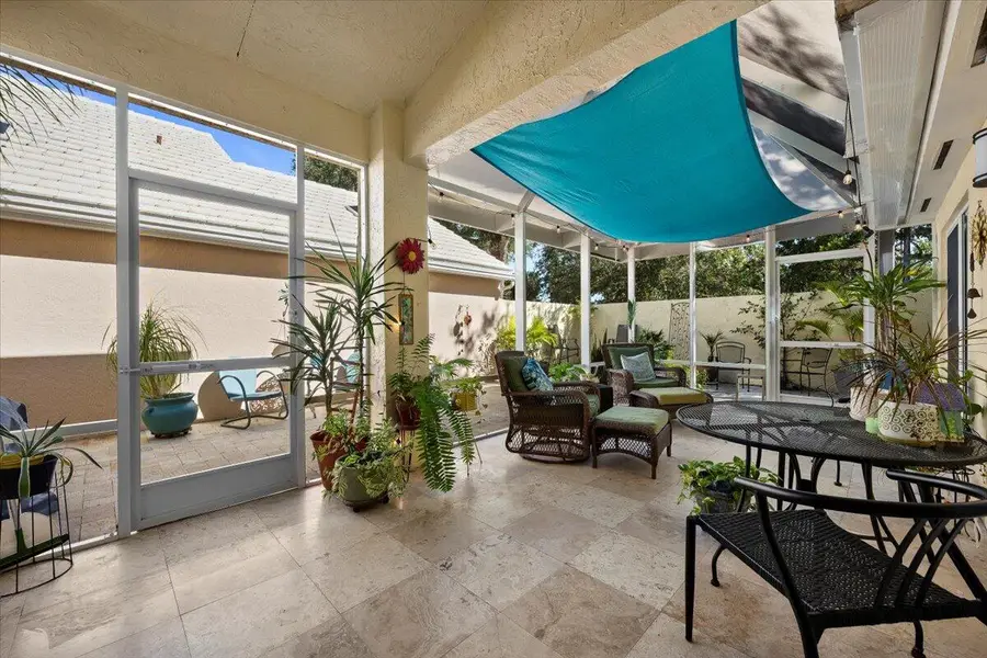 11 Dorchester Circle, Palm Beach Gardens, FL 33418 - #3