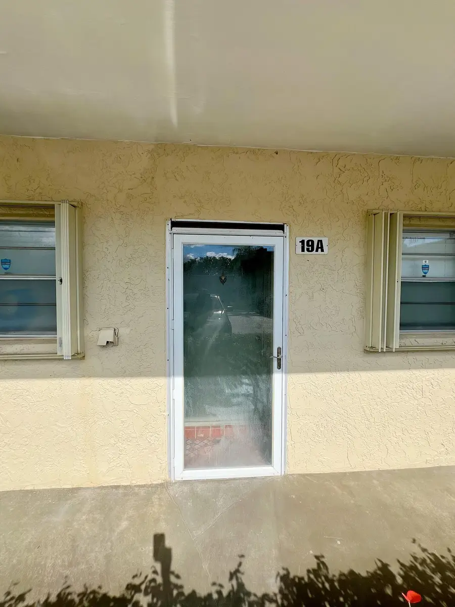 126 Sparrow Drive #19a, Royal Palm Beach, FL 33411 - #3