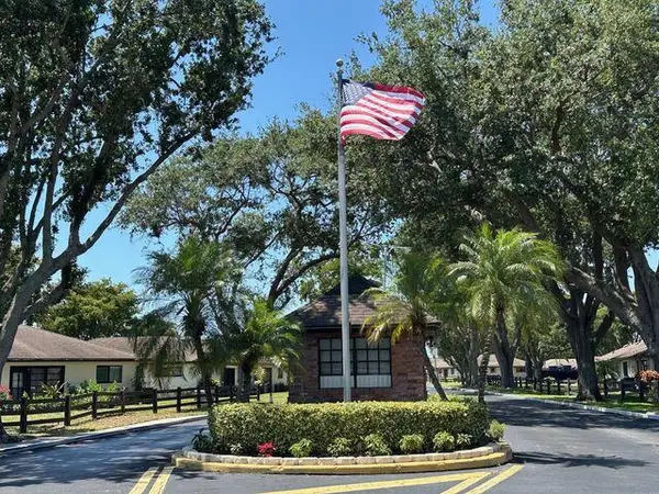 4948 Equestrian Circle #B, Boynton Beach, FL 33436