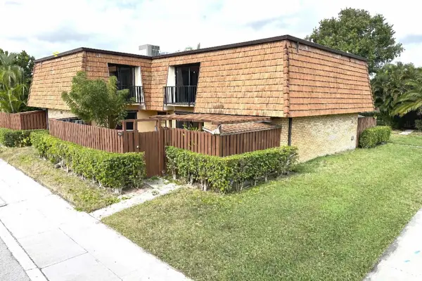 1006 10th Lane, ,, FL 33463