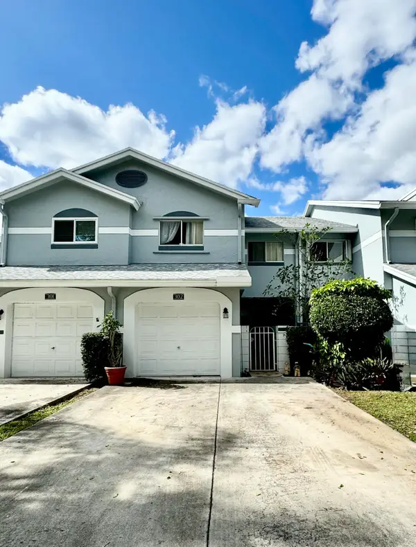 6053 Old Court Road #302, Boca Raton, FL 33433