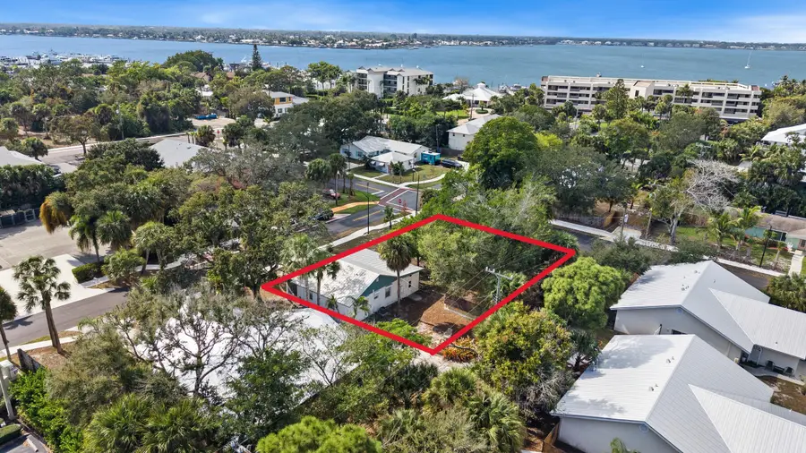 621 NW Australian Street, Stuart, FL 34994 - #2
