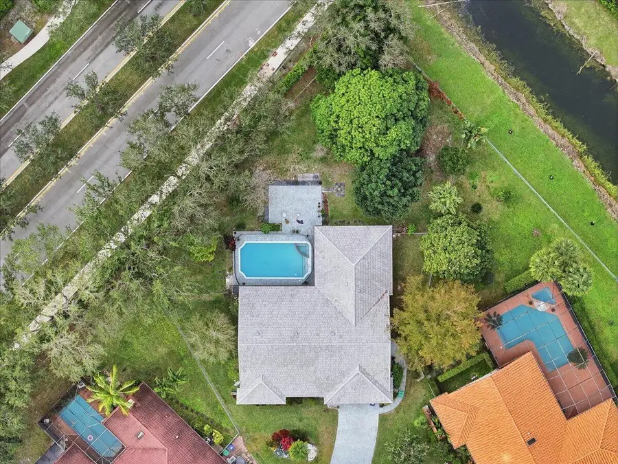 8870 NW 49th Drive, Coral Springs, FL 33067 - #2