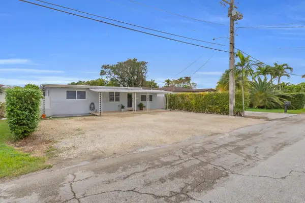 6350 SW 32 Street, Miami, FL 33155