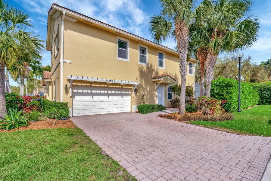 4559 Cadiz Circle, Palm Beach Gardens, FL 33418 - #3