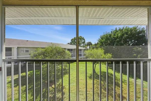 1536 SE Royal Green Circle #G-201, Port St Lucie, FL 34952