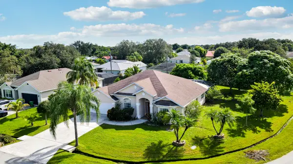 2085 SW Aladdin Street, Port St Lucie, FL 34953