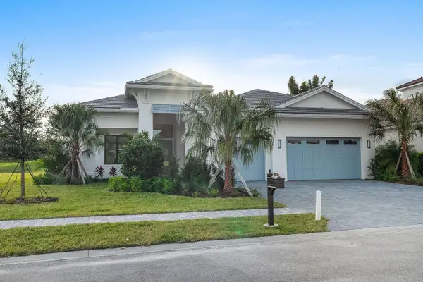 110 SE Via Verona, Port St Lucie, FL 34984