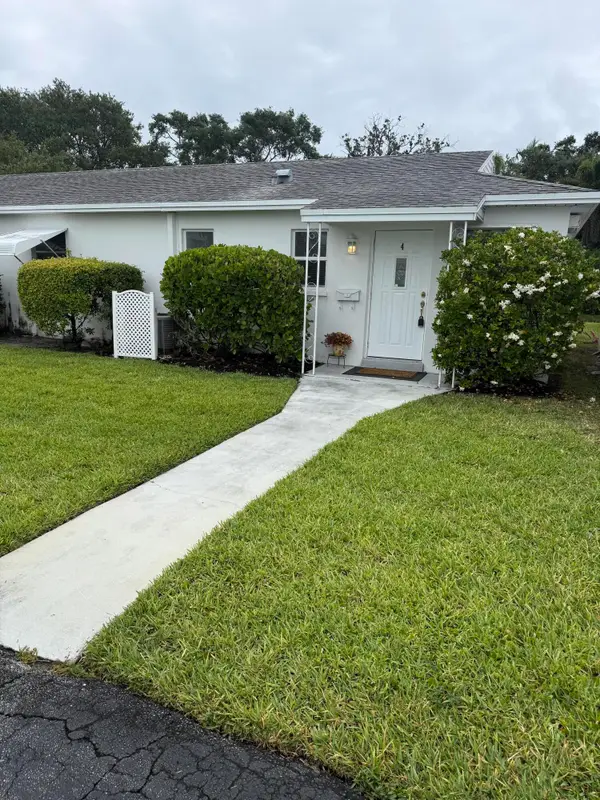10084 Meridian Way N #4, Palm Beach Gardens, FL 33410