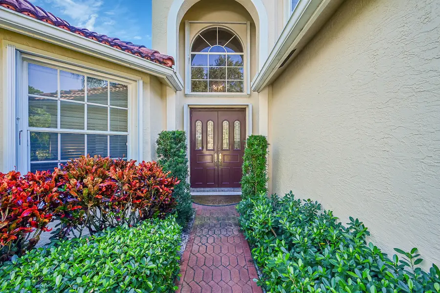 15 Lawrence Lake Drive, Boynton Beach, FL 33436 - #2