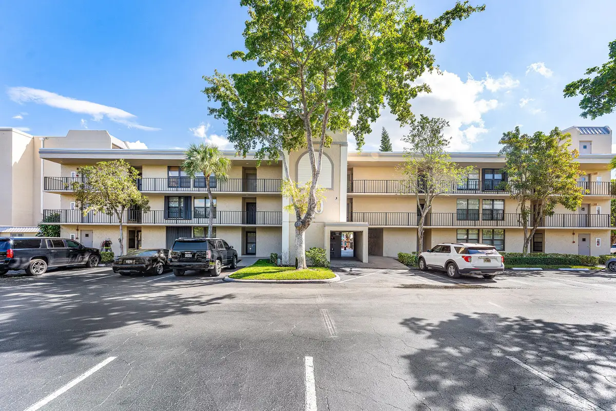 10 Royal Palm Way #203, Boca Raton, FL 33432 - #1