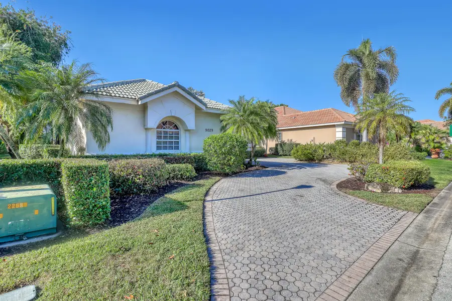 9029 One Putt Place, Port Saint Lucie, FL 34986 - #3