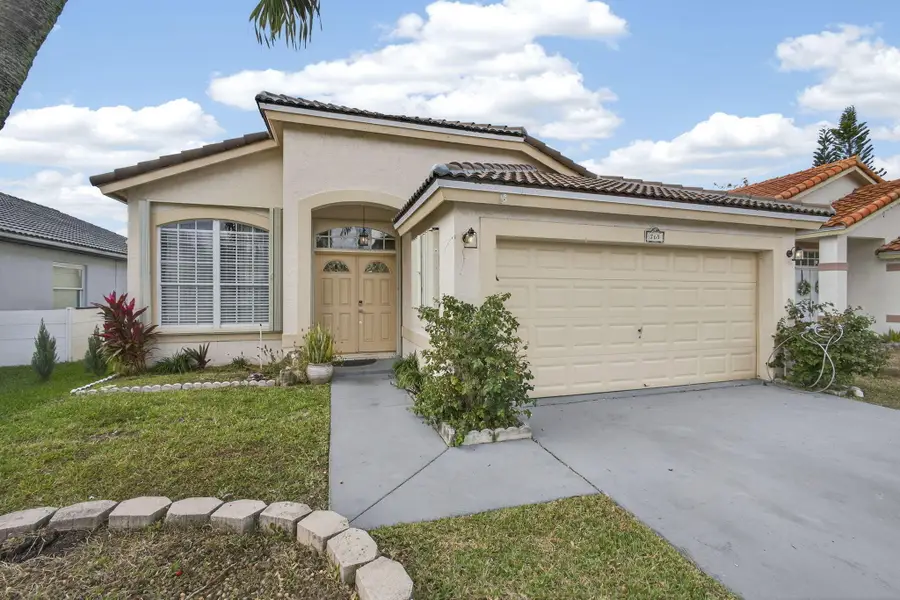 765 Lake Wellington Drive, Wellington, FL 33414 - #2