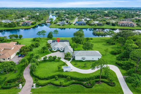 7833 Sabal Lake Drive, Port St Lucie, FL 34986