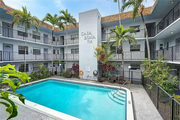 714 NE 10th Street #205, Hallandale Beach, FL 33009